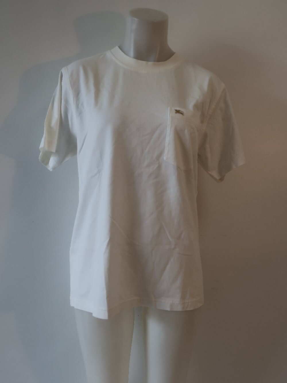 NWT Mens Burberry London Off-White (Item- 68) Logo Chest Pocket Crew T-Shirt S